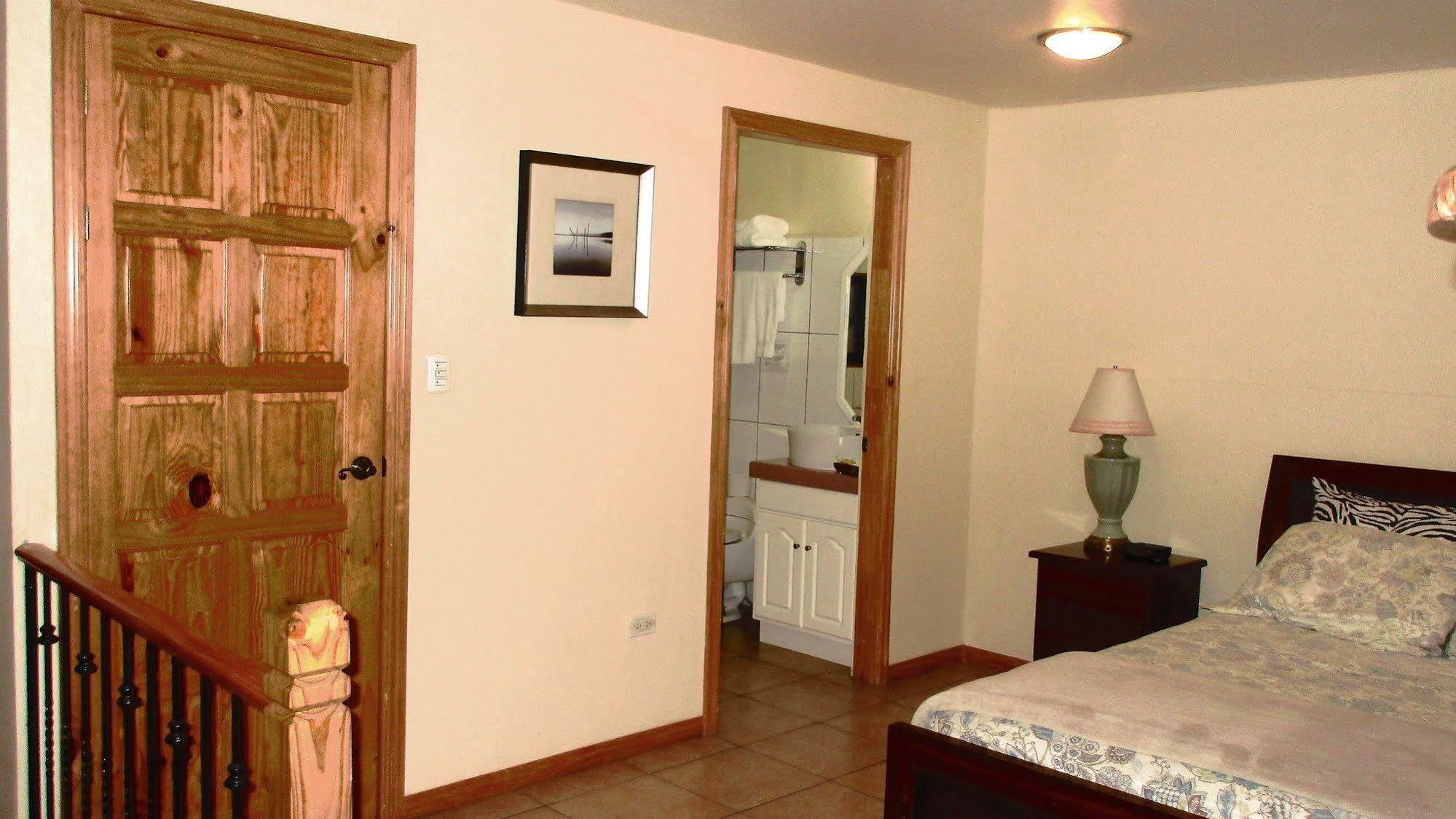 Apartotel Don Francisco Hotel